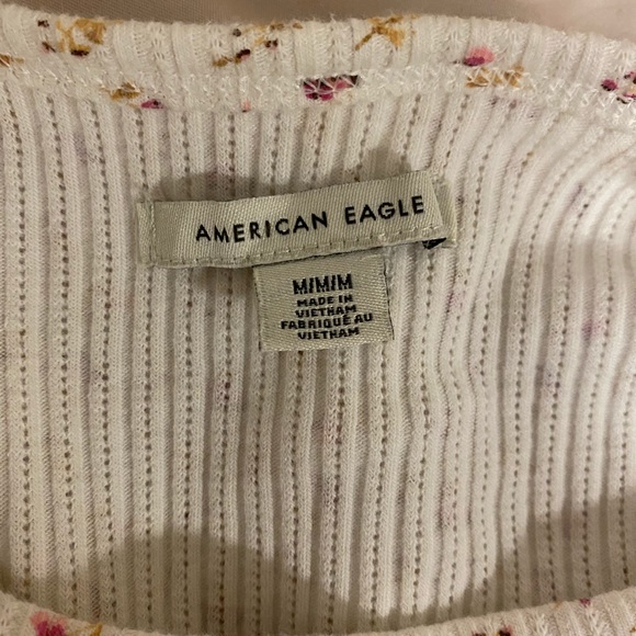 American Eagle baby tee - Picture 4 of 4